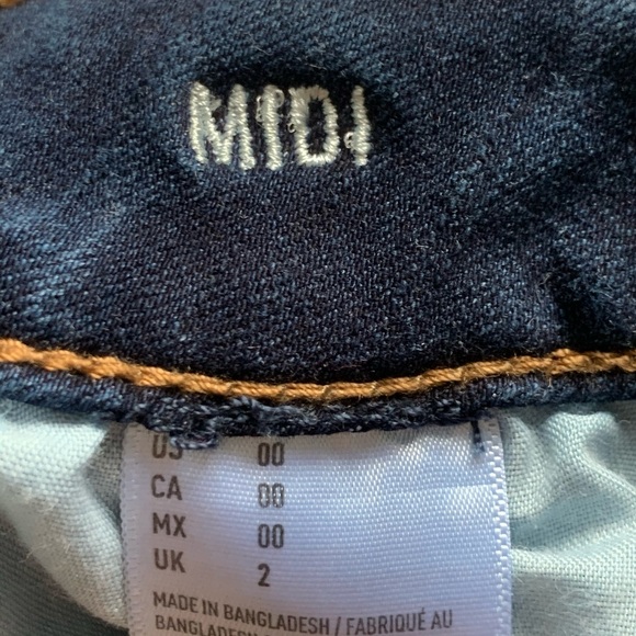 American Eagle Shorts - Picture 4 of 4